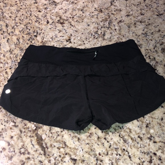 Lululemon shorts - Picture 4 of 4